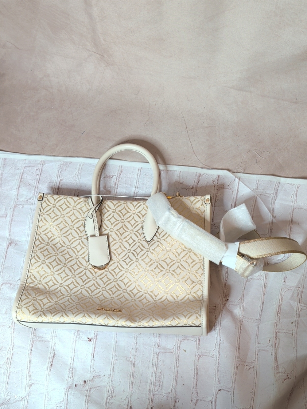 Michael Kors Mirella Tote Shoulder Bag Cream/Gold Medium NEW WITH FLAWS